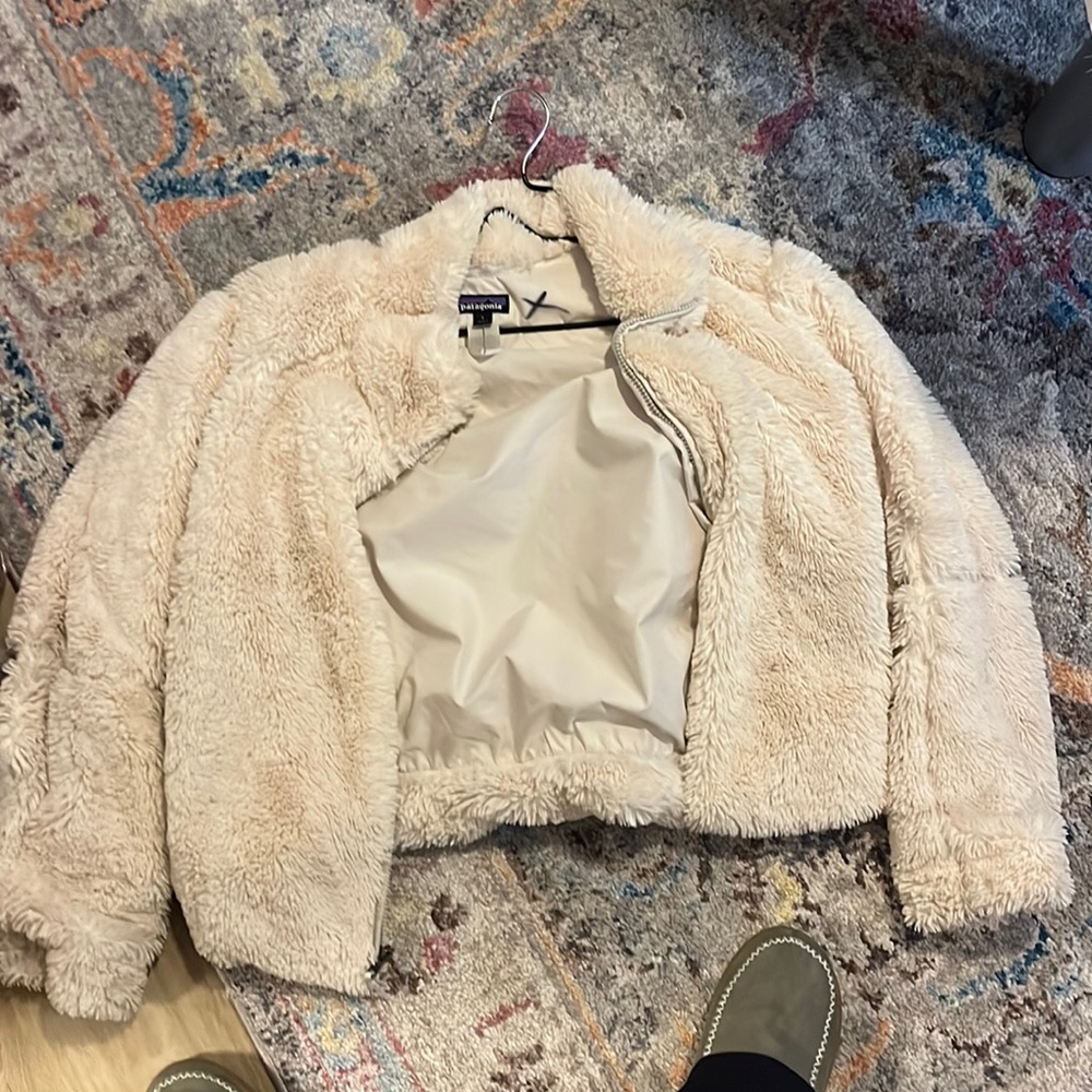 Patagonia fuzzy jacket